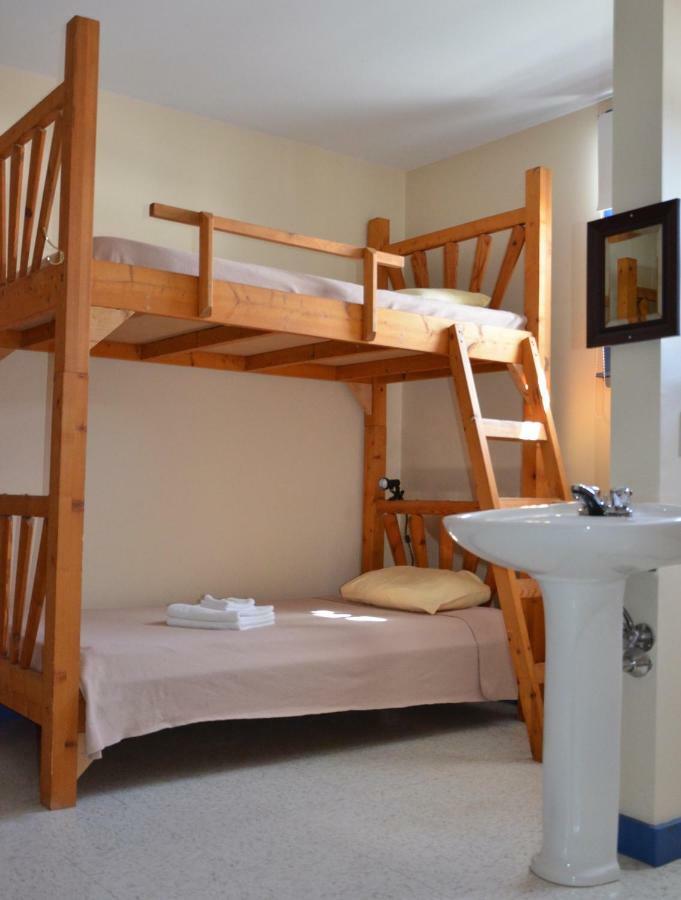 Auberge De Douglastown Gaspé Room photo